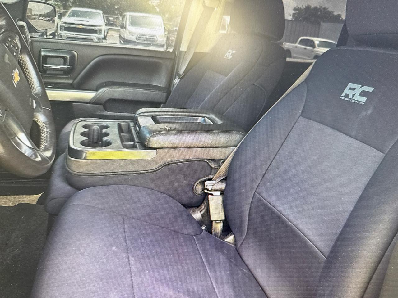 chevrolet silverado 1500 2018 3GCUKREC8JG303852 image chevrolet silverado 1500 2018 3GCUKREC8JG303852 image